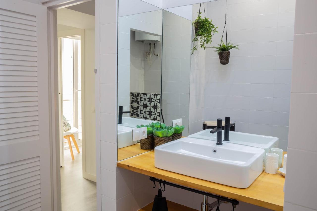 Behouse Santa Cruz Appartement Sevilla Buitenkant foto